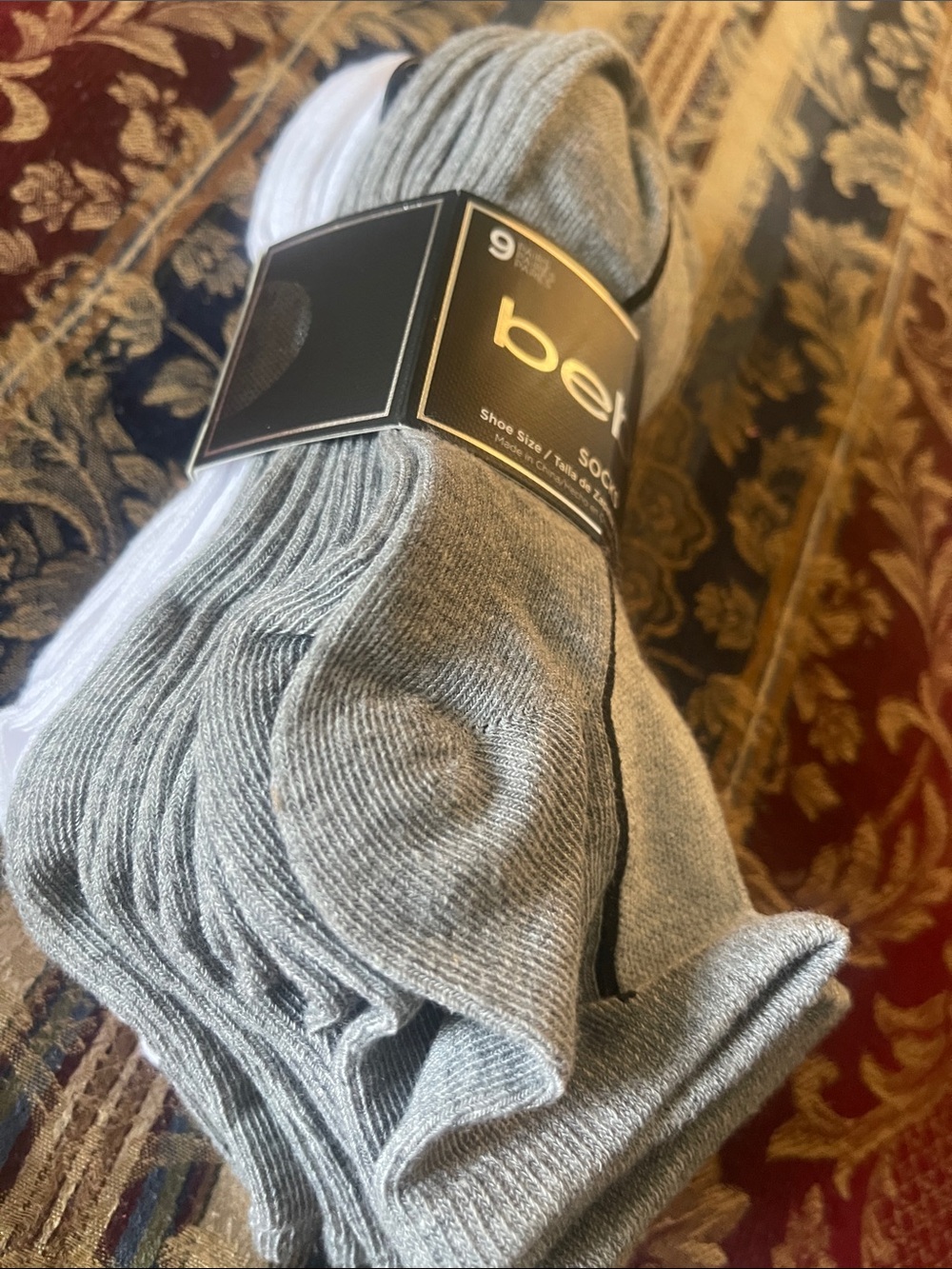 bebe women  Light Gray and write 9 pairs Crew Socks with Black Stripe - Pack